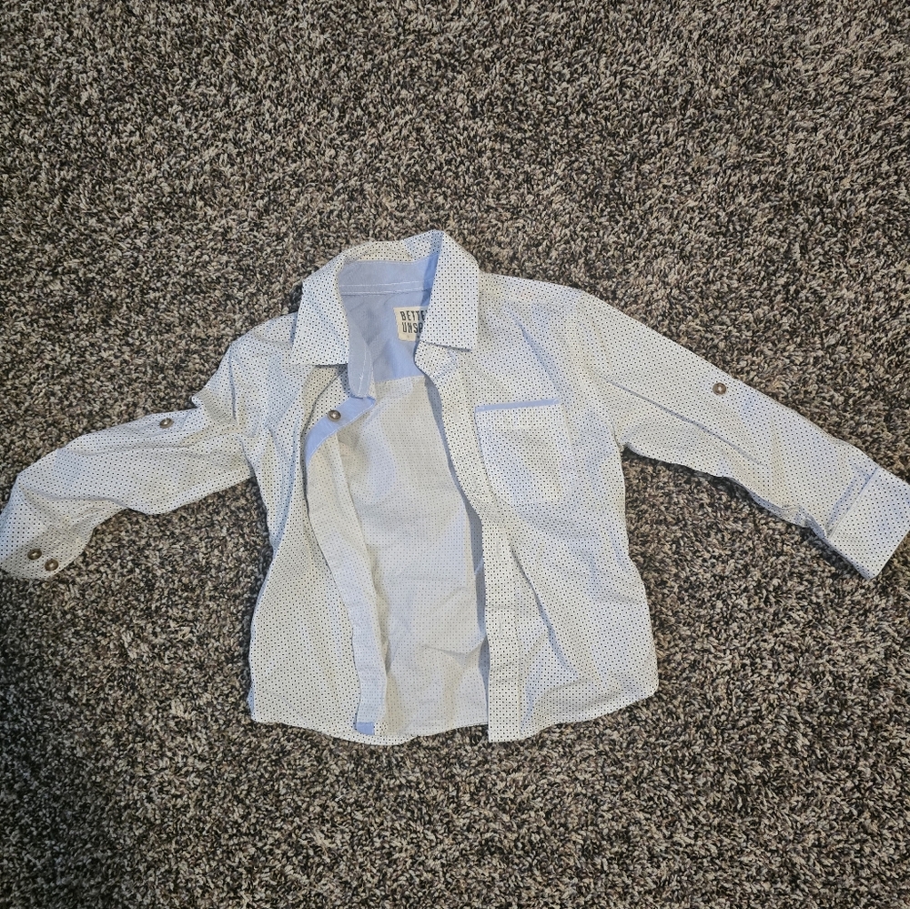 White Button-Up Shirt with Pattern